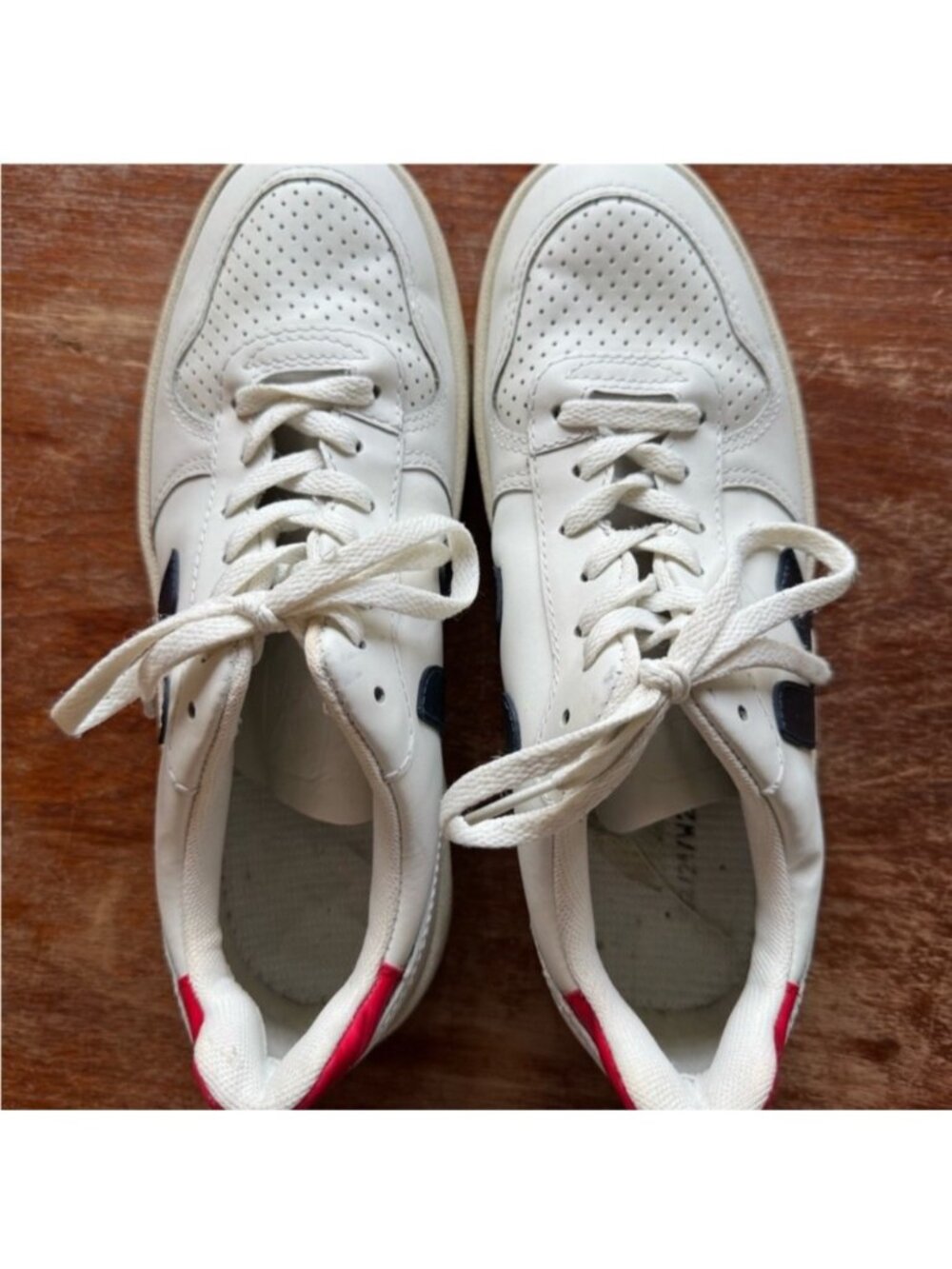 Veja White Sneakers with Navy V and Red  Heel Tab - Picture 11 of 12